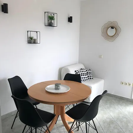Apartment By The Sea Mavarstica, Ciovo - 20161 *