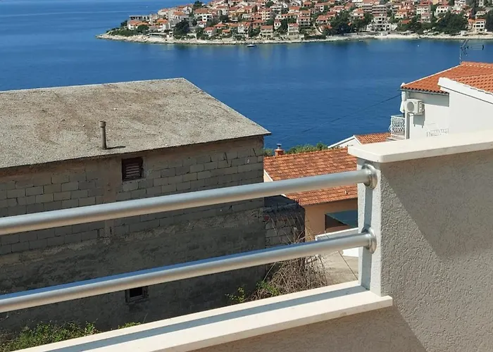 By The Sea Mavarstica, Ciovo - 20161 Trogir