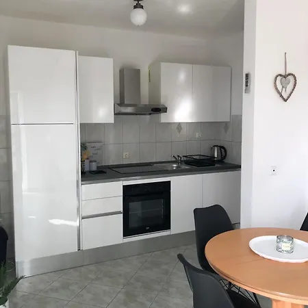 By The Sea Mavarstica, Ciovo - 20161 Trogir