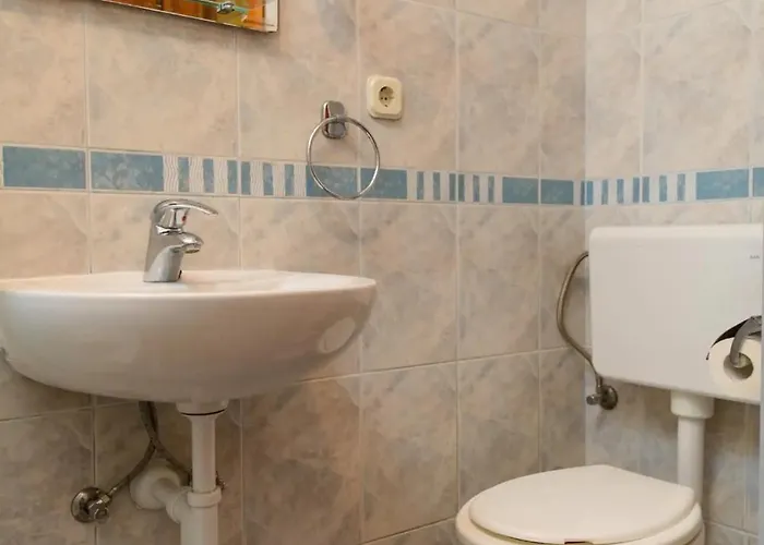 By The Sea Mavarstica, Ciovo - 20161 Apartment *